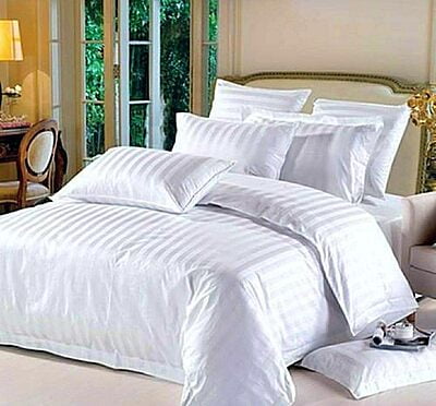 Bedsheet Glace Cotton 300 TC - Striped - White Bedsheet Glace Cotton 300 TC - Striped - White