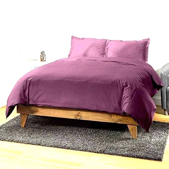 Duvet / Comforter Cover Glace Cotton 300 TC - Striped - Plum Duvet / Comforter Cover Glace Cotton 300 TC - Striped - Plum