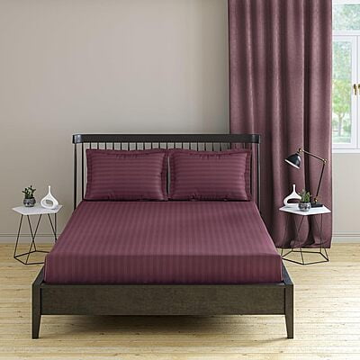 Pillow Cover Framed Glace Cotton 300 TC - Striped - Wine Pillow Cover Framed Glace Cotton 300 TC - Striped - Wine