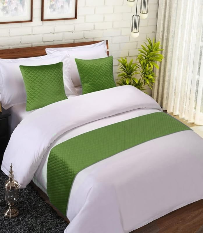 Sofrito Bed Runner Velvet Ultrasonic with Cushion Cover - Green (Classic) Sofrito Bed Runner Velvet Ultrasonic with Cushion Cover - Green (Classic)